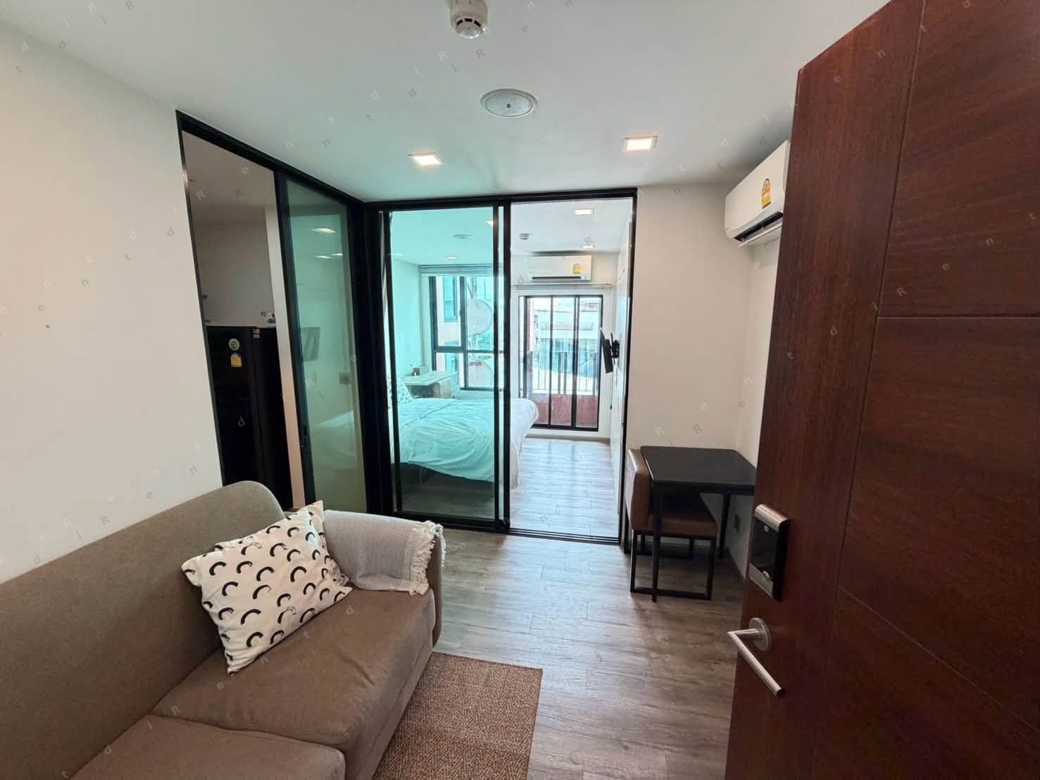 บราวน์ คอนโด พหลโยธิน 67 — photo 1